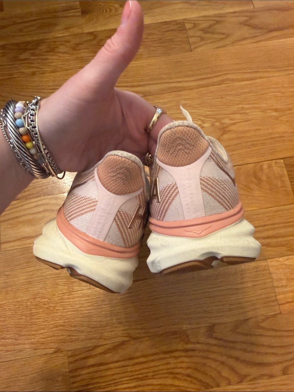 Hoka Clifton Women's Rose Gold Pink Running Sneakers Shoes sz 9.5 reg width - Picture 4 of 13
